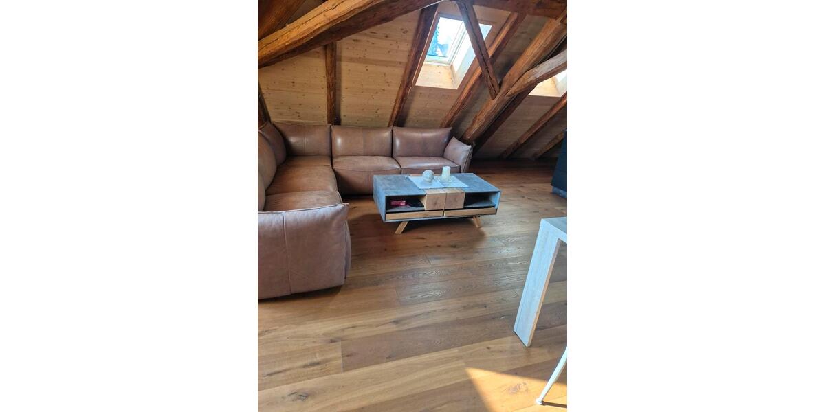 Dachgeschoßwohnung Geislingen - 4 Zimmer, 110 m&sup2;, 1.400&euro; | Angebot:24360264