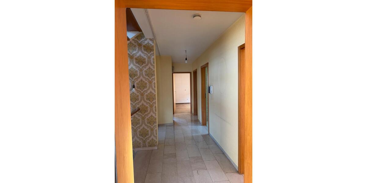 Einfamilienhaus Niefern-Öschelbronn Öschelbronn - 6 Zimmer, 133 m&sup2;, 2.400&euro; | Angebot:24628633