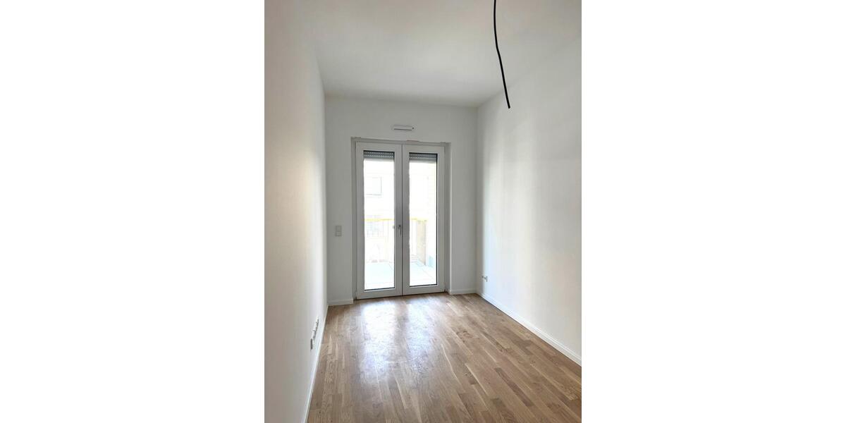 Etagenwohnung Dresden Neustadt - 4 Zimmer, 107 m&sup2;, 1.925&euro; | Angebot:26647902