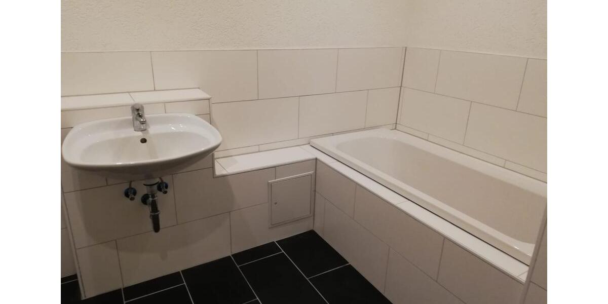 Dachgeschoßwohnung Herbsleben - 2 Zimmer, 90 m&sup2;, 720&euro; | Angebot:26321991