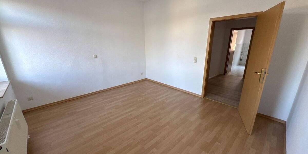Zimmer Chemnitz Kaßberg - 3 Zimmer, 81 m&sup2;, 450&euro; | Angebot:26290142