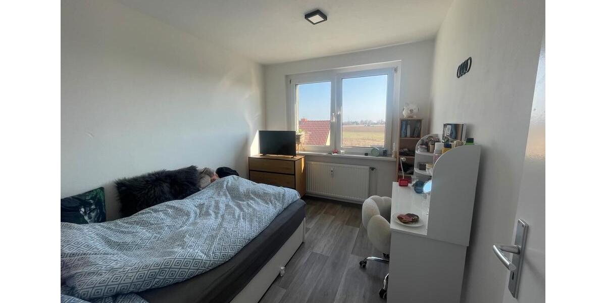 Etagenwohnung Beeskow - 2 Zimmer, 48 m&sup2;, 512&euro; | Angebot:25751082