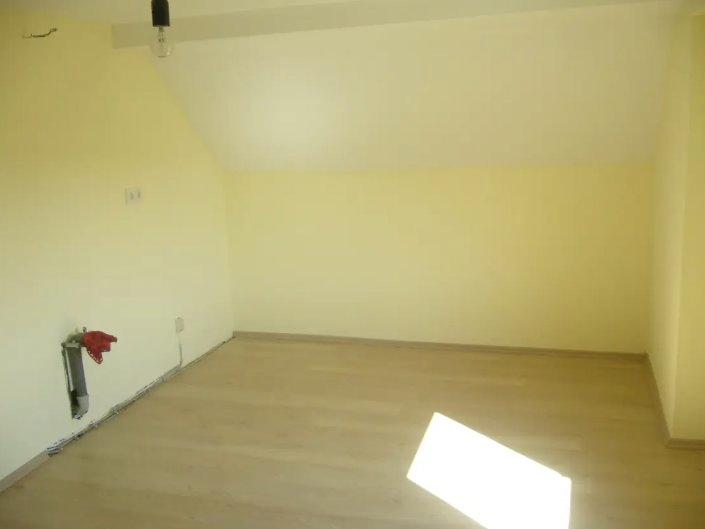 Dachgeschoßwohnung Nentershausen - 1 Zimmer, 45 m&sup2;, 345&euro; | Angebot:26192354