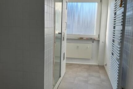 3,5 Zi WHG mit EBK, Balkon, Stellplatz 3.5 zimmer