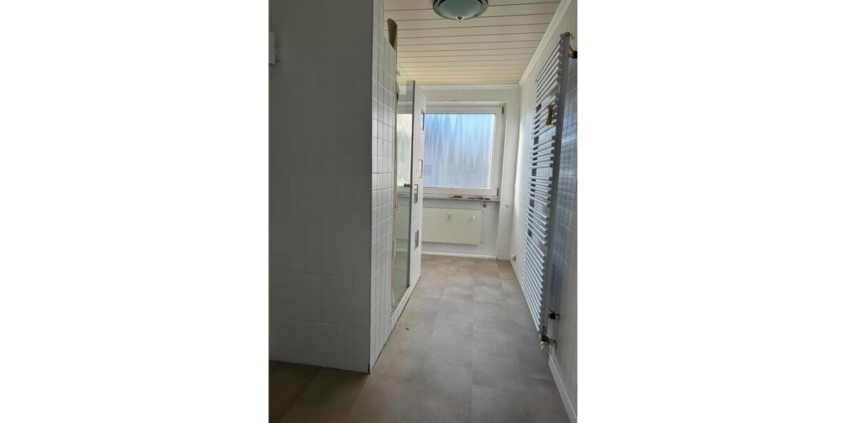 3,5 Zi WHG mit EBK, Balkon, Stellplatz 3.5 zimmer