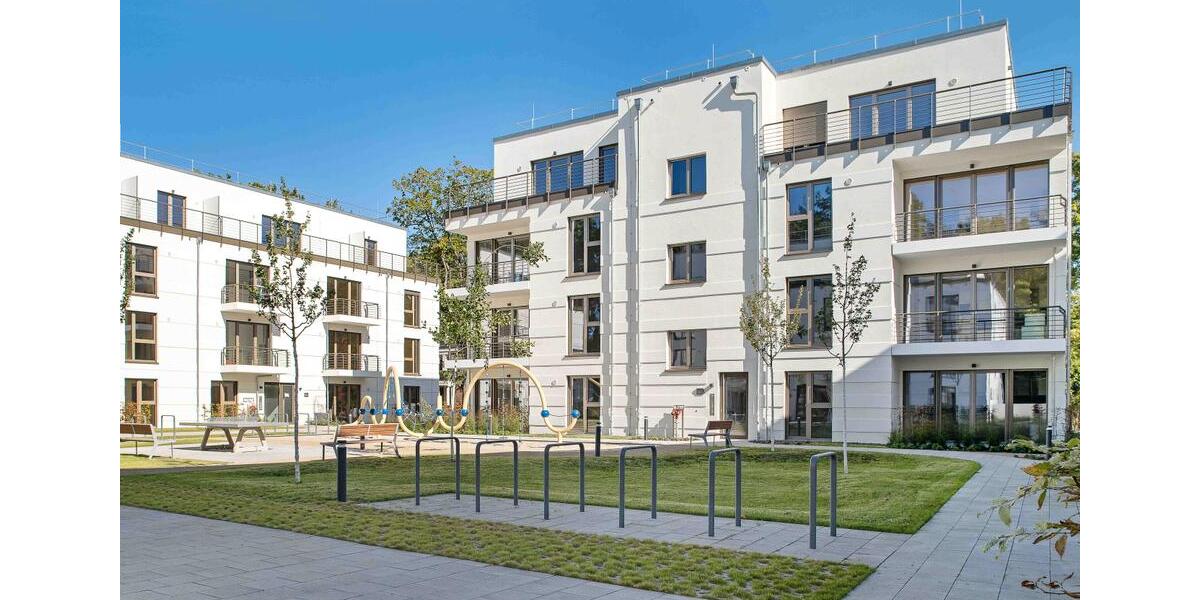 Dachgeschoßwohnung Berlin Steglitz-Zehlendorf - 2 Zimmer, 67 m&sup2;, 1.605&euro; | Angebot:26424421