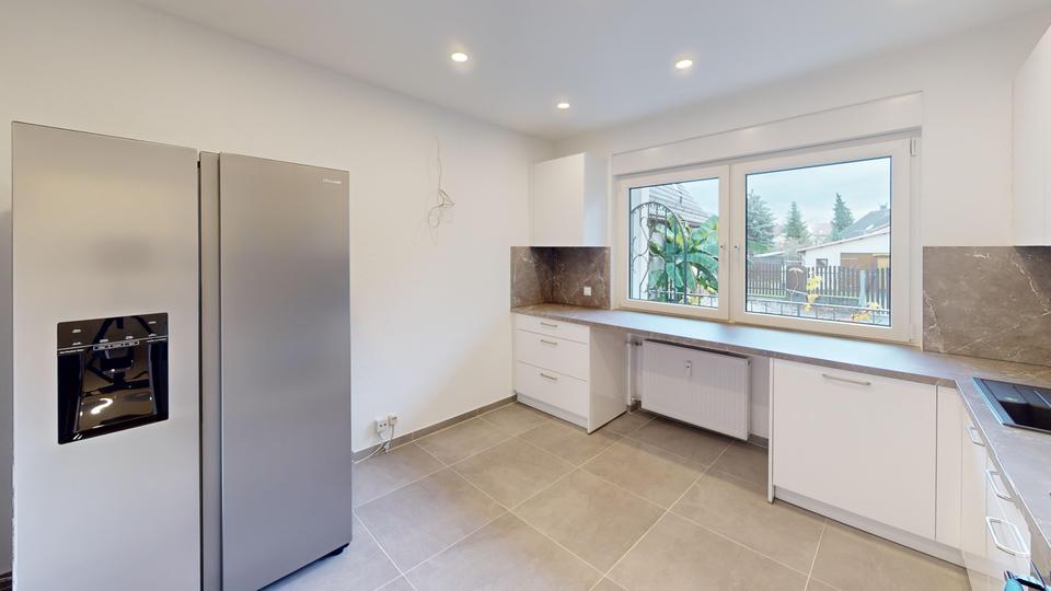 *** Neu renovierte 3-Zimmerwohnung mit neuer Einbauküche *** 3 zimmer