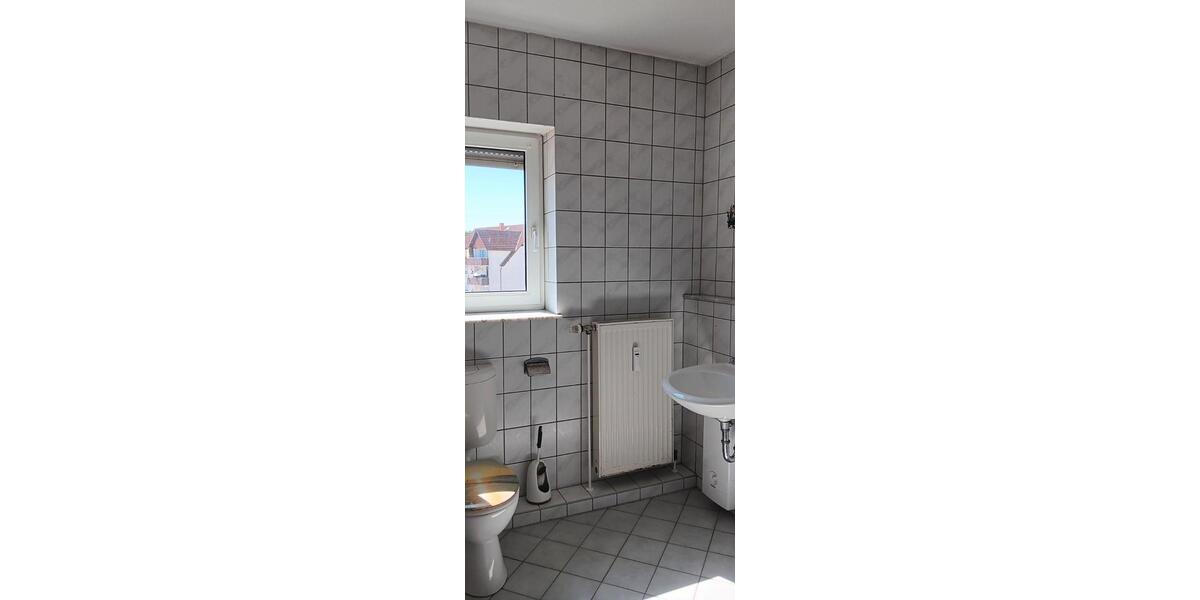 Dachgeschoßwohnung Zerbst (Anhalt) Leps - 3 Zimmer, 81 m&sup2;, 380&euro; | Angebot:26266903