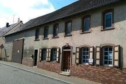 Haus Obermoschel - 9 Zimmer, 213 m&sup2;, 1.300&euro; | Angebot:26123753