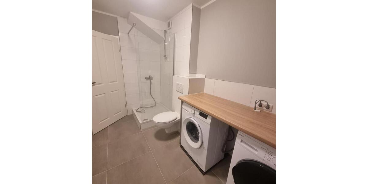 Wohnen auf Zeit Bremen Walle - 1 Zimmer, 150 m&sup2;, 525&euro; | Angebot:26702392