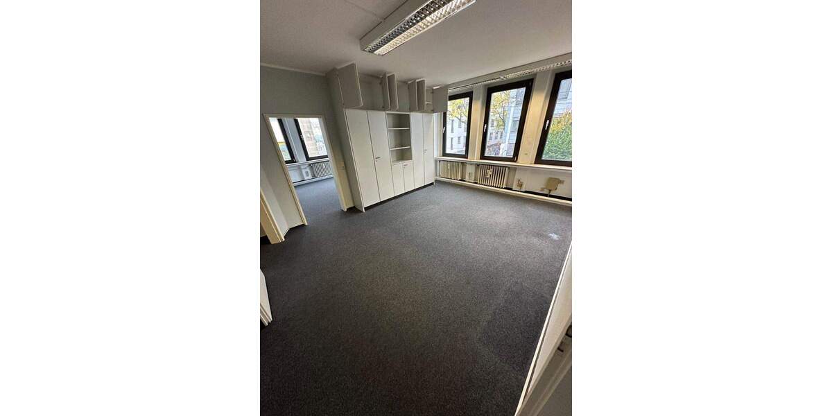 Gewerbeobjekt Kassel Mitte - 5 Zimmer, 175 m&sup2;, 1.540&euro; | Angebot:26160441