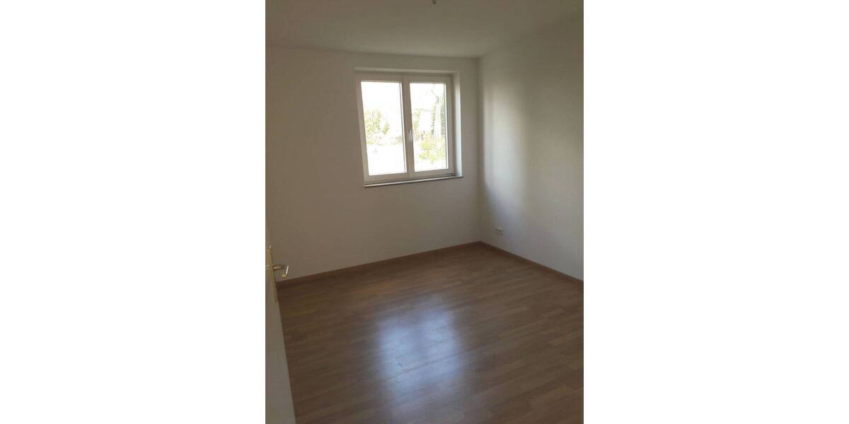 Etagenwohnung Dresden Bühlau/Weißer Hirsch - 4 Zimmer, 125 m&sup2;, 1.300&euro; | Angebot:26778588