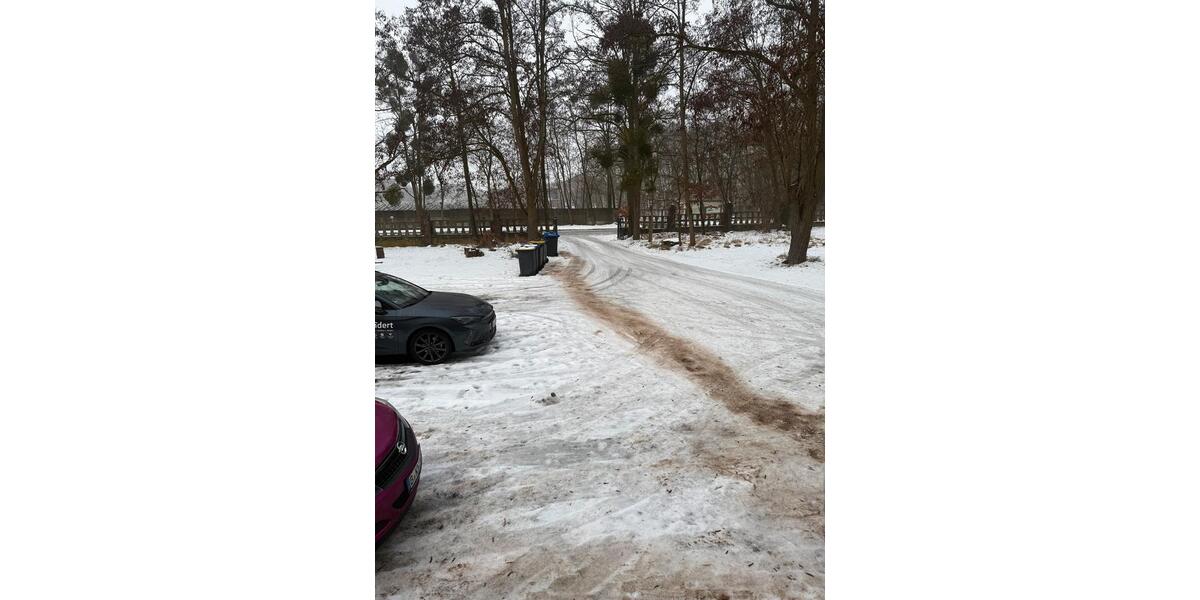 Hochparterre Coswig (Anhalt) - 2 Zimmer, 97 m&sup2;, 960&euro; | Angebot:24828100