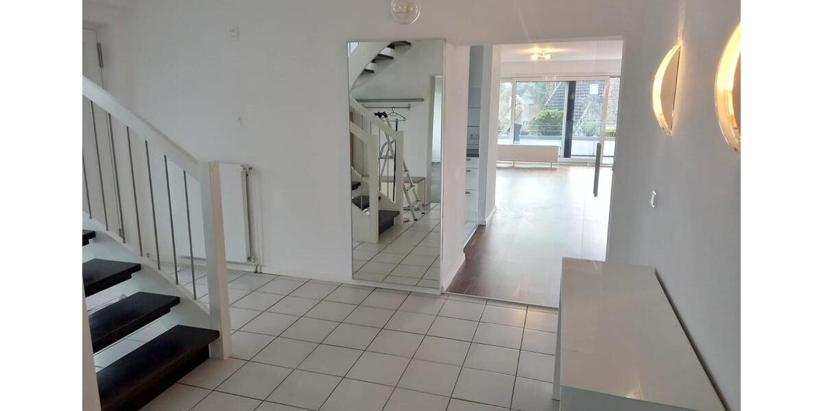 Maisonettenwohnung Bremen Blockland - 5 Zimmer, 180 m&sup2;, 1.800&euro; | Angebot:25099714