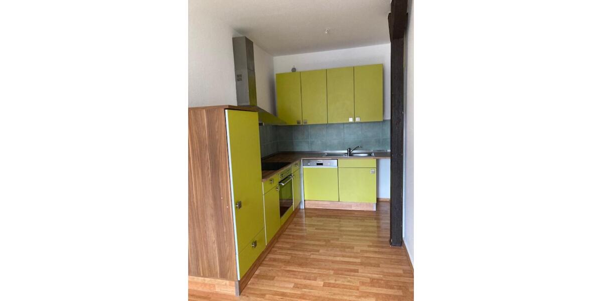 Dachgeschoßwohnung Weißenfels - 3 Zimmer, 88 m&sup2;, 474&euro; | Angebot:24677920