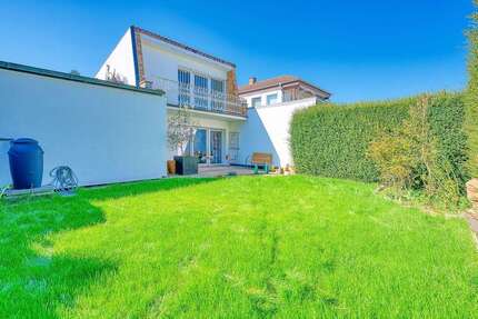 Haus Bonn Lannesdorf - 4 Zimmer, 150 m&sup2;, 1.990&euro; | Angebot:26837079