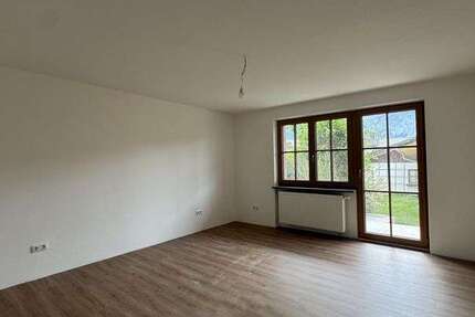 Wohnung Kiefersfelden - 4 Zimmer, 117 m&sup2;, 1.520&euro; | Angebot:26578339