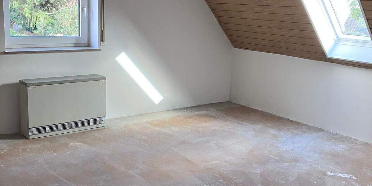 Renovierte 3-Zi.-DGW mit Gartenanteil - 91056 Erlangen-Hüttendorf 3 zimmer