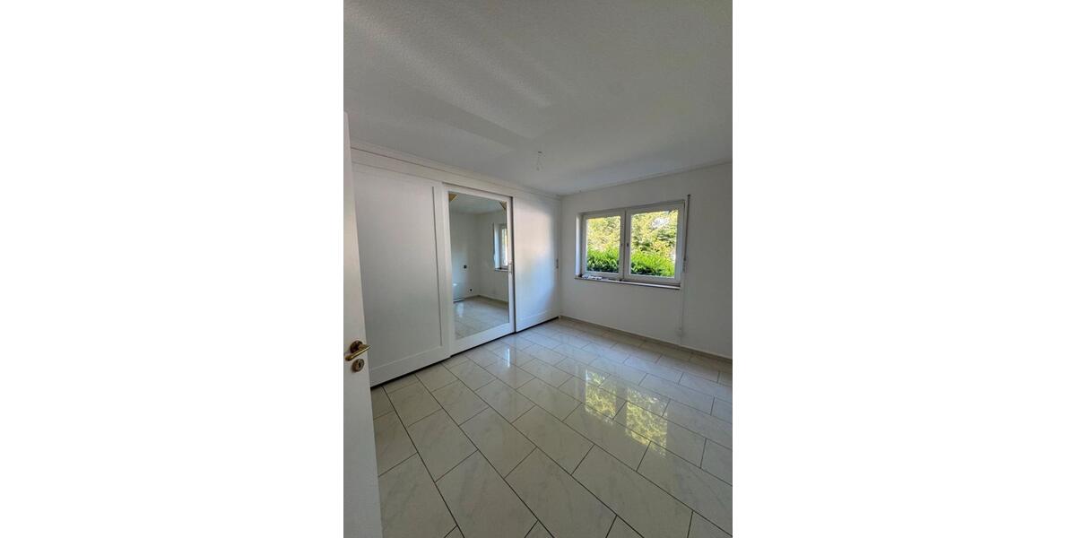 Etagenwohnung Köln Rodenkirchen - 3 Zimmer, 77 m&sup2;, 1.995&euro; | Angebot:26670832