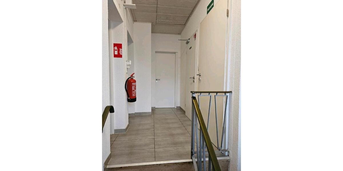 Wohnen auf Zeit Bedburg - 5 Zimmer, 380 m&sup2;, 20&euro; | Angebot:24749155