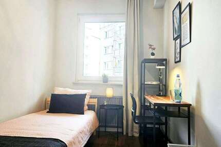 WG-Zimmer in Köln 529 € 13 m² zimmer