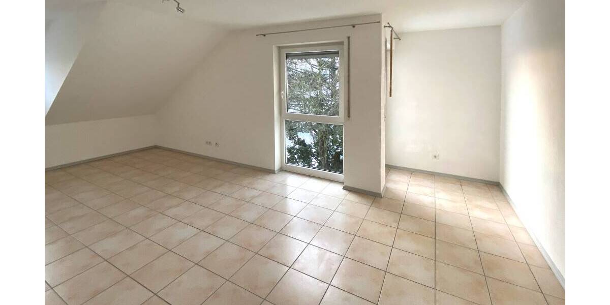 Mehrfamilienhaus, Wohnhaus Villingen-Schwenningen Villingen - 5 Zimmer, 1.300&euro; | Angebot:26161065