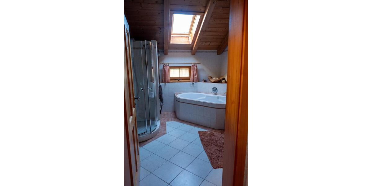 Etagenwohnung Holzkirchen - 1 Zimmer, 15 m&sup2;, 570&euro; | Angebot:25022788