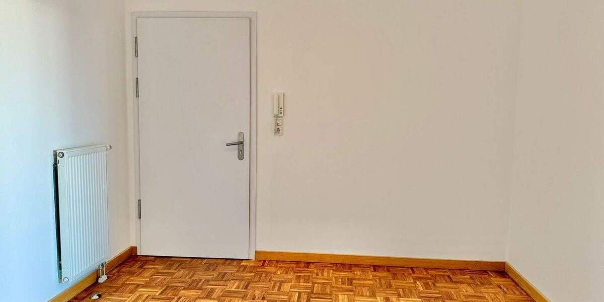 Etagenwohnung Oldenburg Innenstadt - 3 Zimmer, 96 m&sup2;, 1.152&euro; | Angebot:23017460