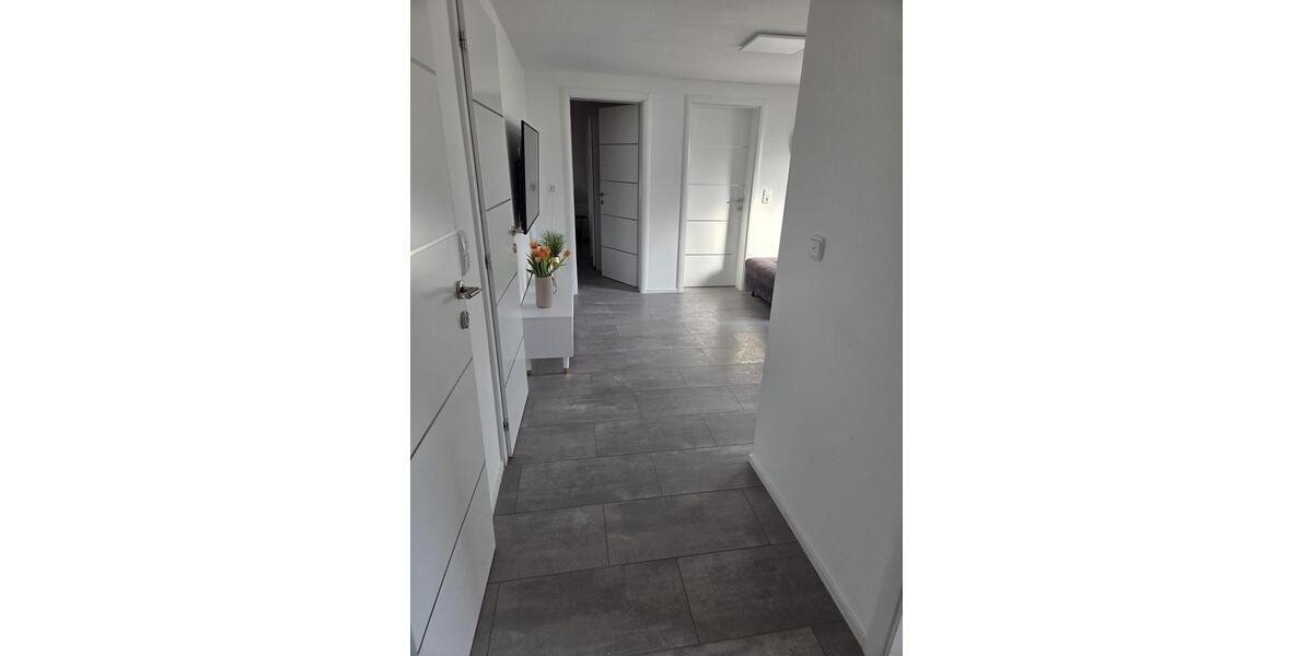 Dachgeschoßwohnung Offenburg - 3 Zimmer, 75 m&sup2;, 900&euro; | Angebot:25292947