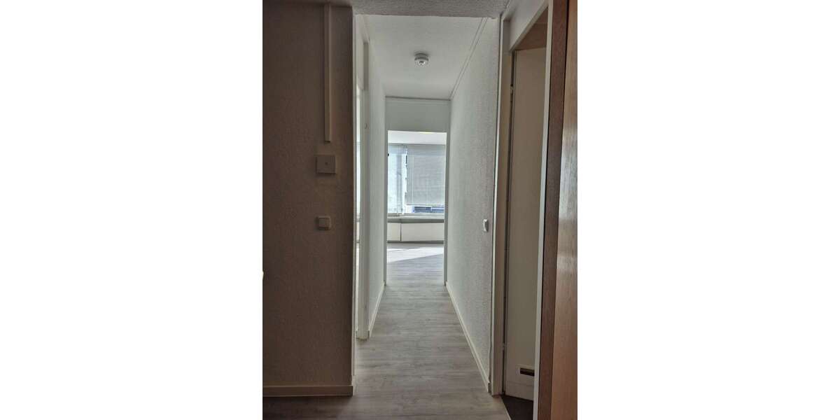 Etagenwohnung Wiesbaden Nordost - 1 Zimmer, 32 m&sup2;, 495&euro; | Angebot:25449409