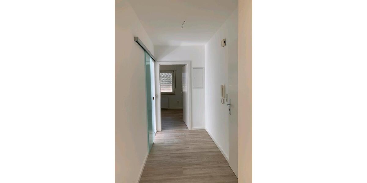 Erdgeschoßwohnung Detmold - 2 Zimmer, 50 m&sup2;, 500&euro; | Angebot:26573267