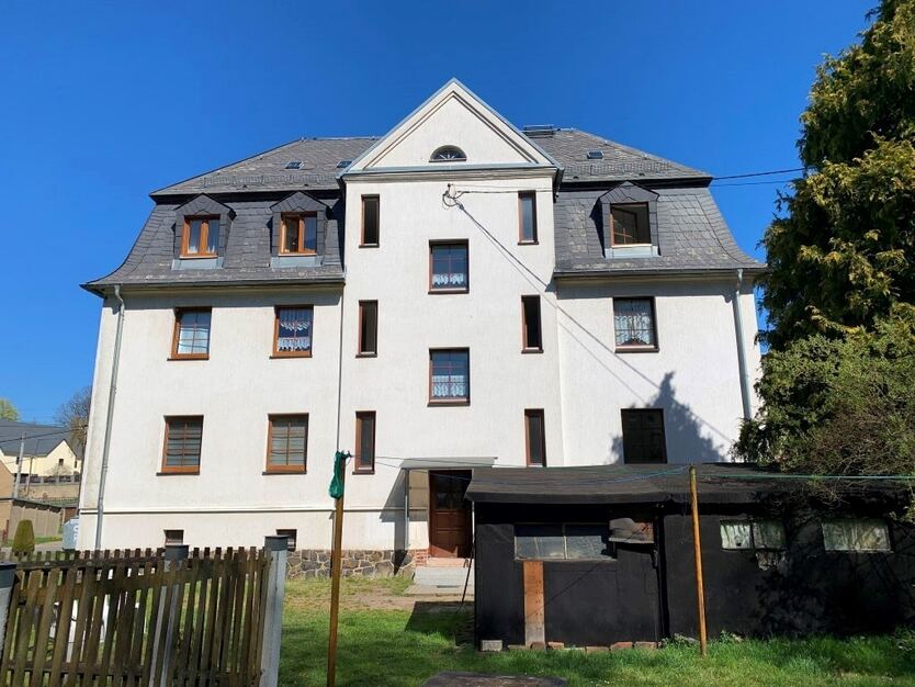 Neu sanierte 2-Raum Dachgeschoss-Wohnung in ruhiger Lage von Markersorf 2 zimmer