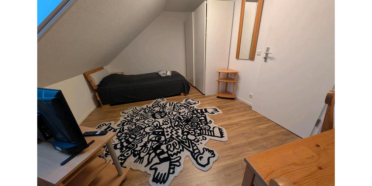 WG-ZimmerWohnung für Studierende MonteurzimmerZimmer 3 zimmer