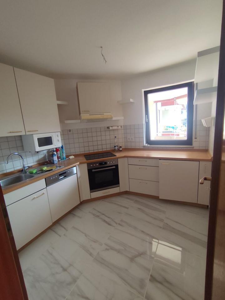 Nähe Residenz: SartoRIUssstr.6 ruhige 3-Zi Wohng, sonniger Balkon
