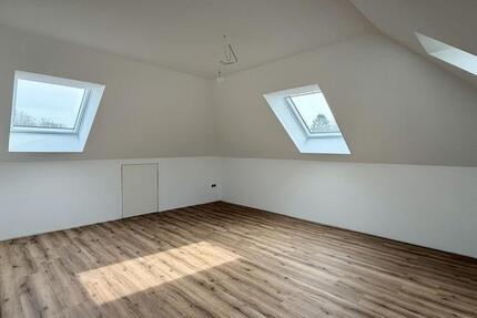 Wohnung Papenburg - 3 Zimmer, 83 m&sup2;, 1.090&euro; | Angebot:26029987