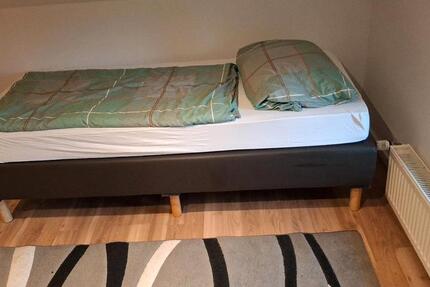 Haus Weener - 6 Zimmer, 160 m&sup2;, 350&euro; | Angebot:24180689