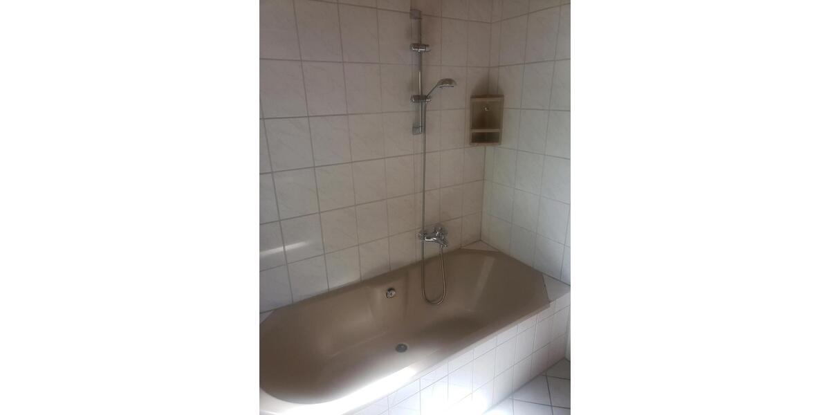 Dachgeschoßwohnung Rheinbach - 3 Zimmer, 97 m&sup2;, 850&euro; | Angebot:26110153