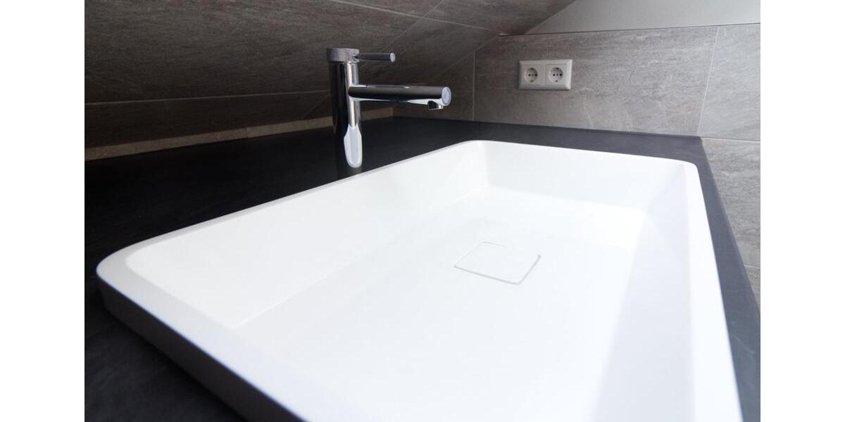 Dachgeschoßwohnung Waiblingen Beinstein - 3 Zimmer, 51 m&sup2;, 800&euro; | Angebot:25048702