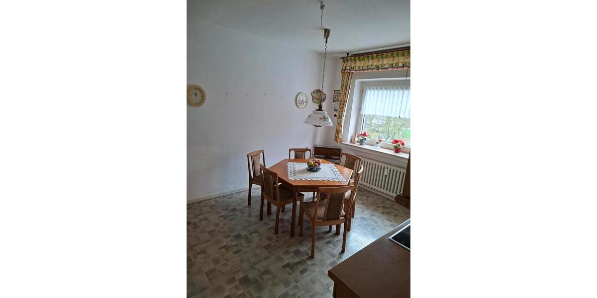 Etagenwohnung Duisburg - 2.5 Zimmer, 75 m&sup2;, 870&euro; | Angebot:25262510