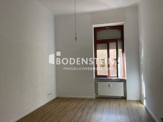 Etagenwohnung Wiesbaden - 2 Zimmer, 85 m&sup2;, 880&euro; | Angebot:24846016
