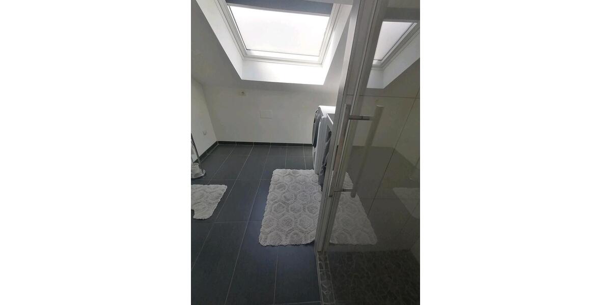 Etagenwohnung Saarbrücken West - 3 Zimmer, 70 m&sup2;, 600&euro; | Angebot:26227436