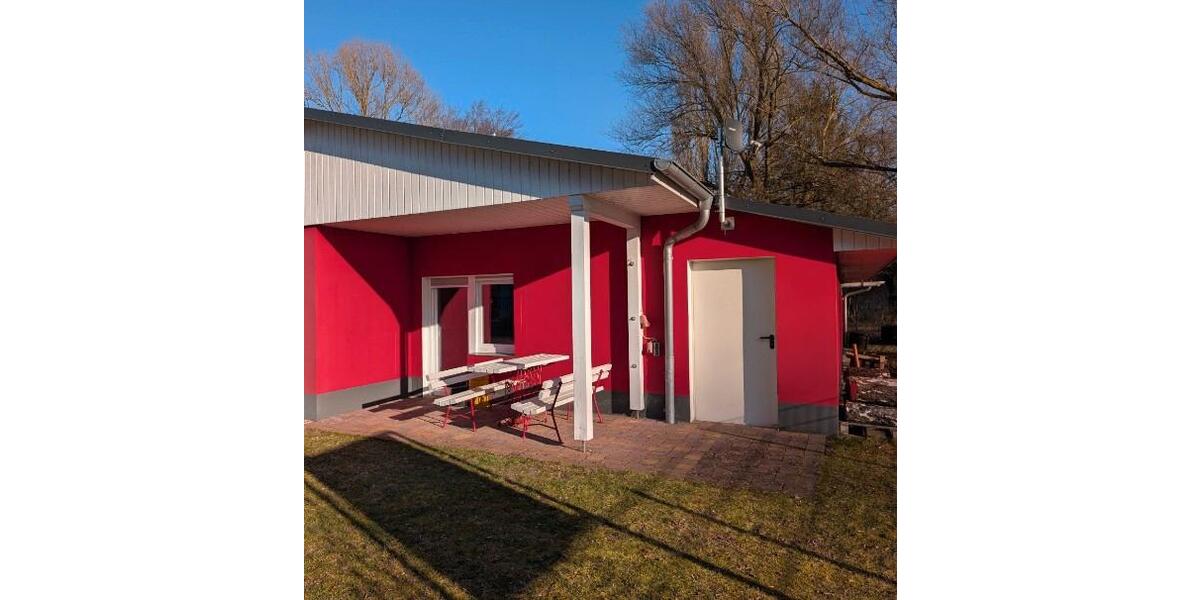 Bungalow Rathenow - 3 Zimmer, 117 m&sup2;, 1.200&euro; | Angebot:24736992