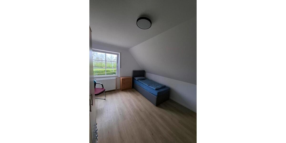 Wohnen auf Zeit Papenburg - 10 Zimmer, 256 m&sup2;, 13&euro; | Angebot:22982505