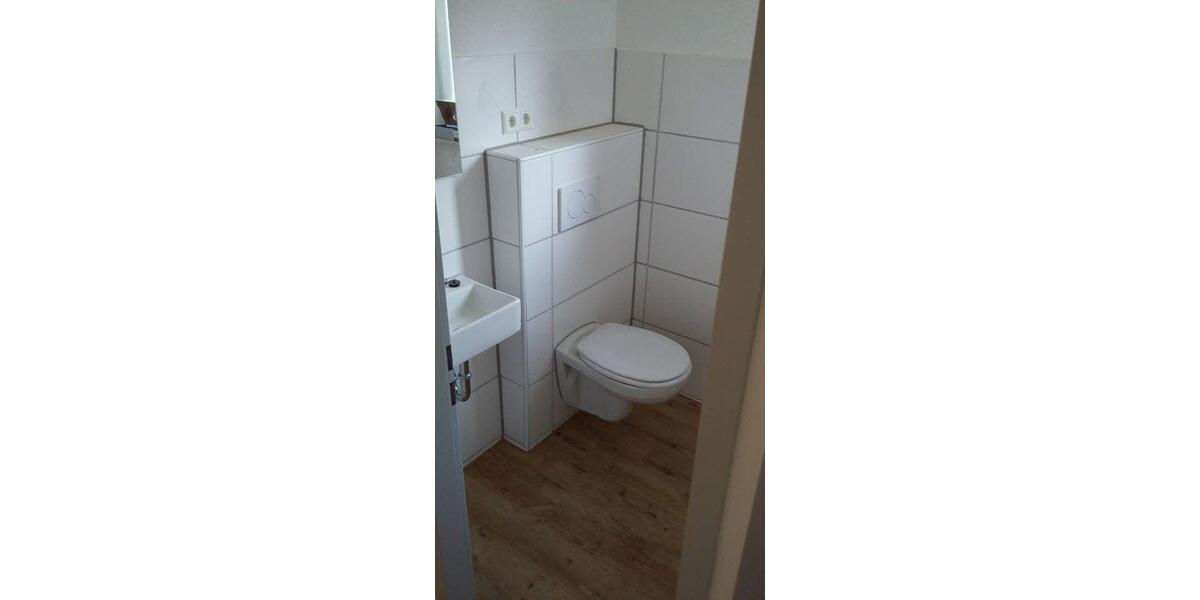 Etagenwohnung Endingen am Kaiserstuhl - 4 Zimmer, 110 m&sup2;, 1.250&euro; | Angebot:26395484