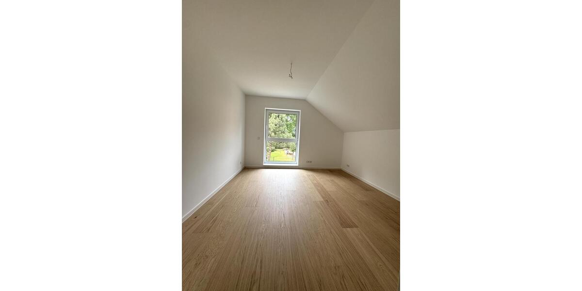 Einfamilienhaus Achim - 4 Zimmer, 130 m&sup2;, 1.800&euro; | Angebot:25207565