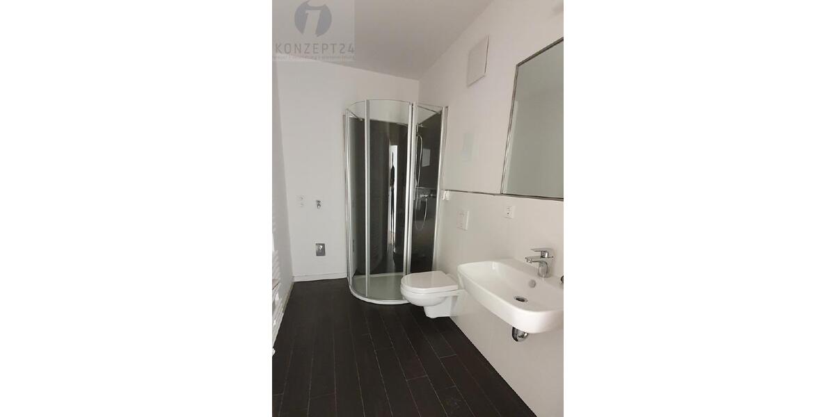 Etagenwohnung Freital - 4 Zimmer, 107 m&sup2;, 1.600&euro; | Angebot:24715428