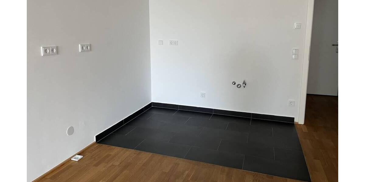 Etagenwohnung Dresden Innere Altstadt - 2 Zimmer, 60 m&sup2;, 805&euro; | Angebot:26143314