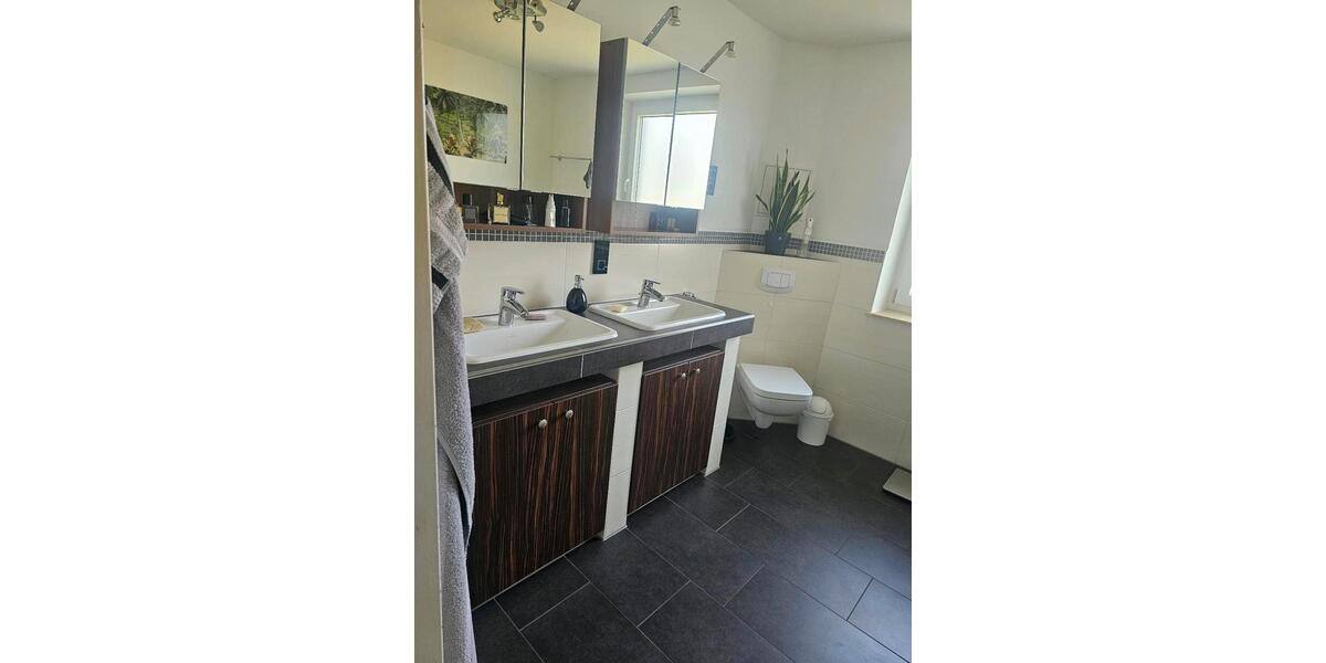 Etagenwohnung Tarmstedt - 3 Zimmer, 75 m&sup2;, 300&euro; | Angebot:22299336