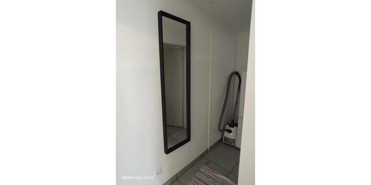 Etagenwohnung Halle - 1 Zimmer, 50 m&sup2;, 750&euro; | Angebot:25406312