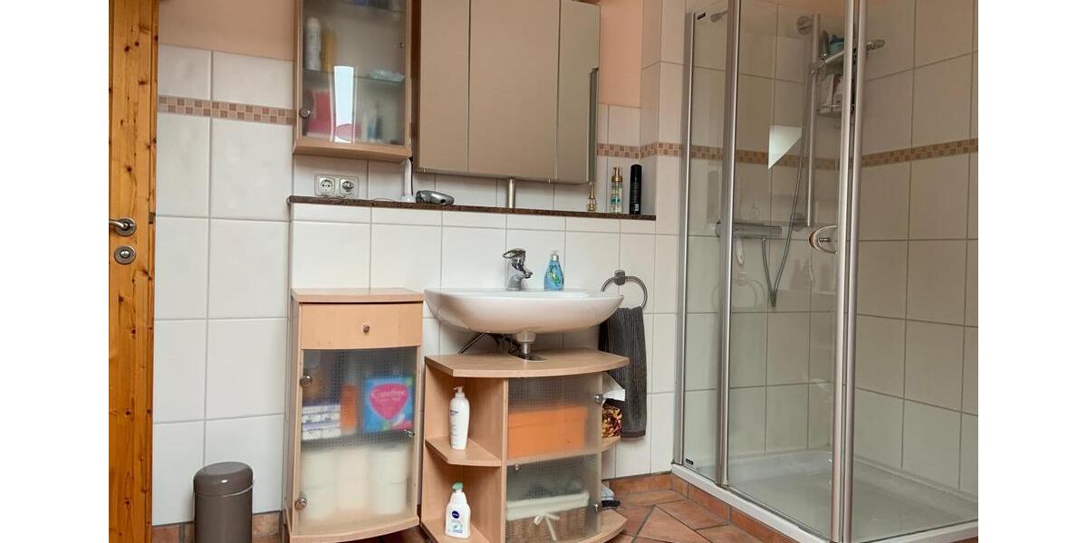 Dachgeschoßwohnung Kiel Elmschenhagen - 3 Zimmer, 115 m&sup2;, 1.250&euro; | Angebot:26137368